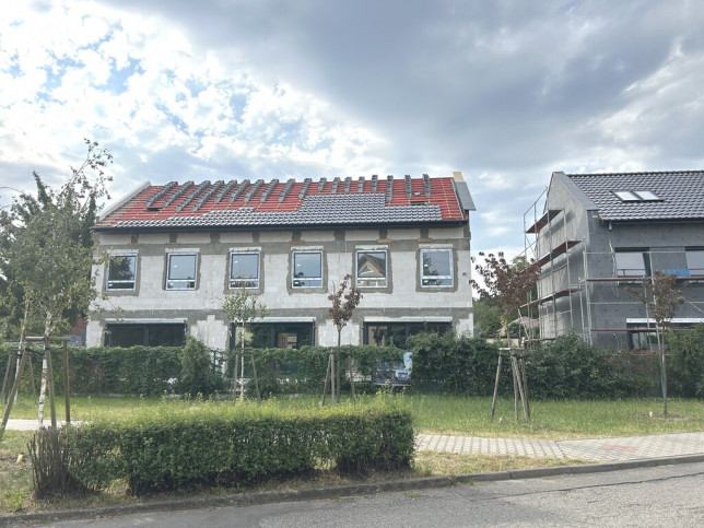 Dom Sprzedaż Police 22