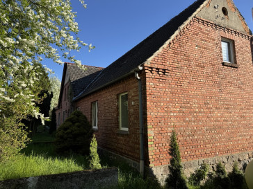 Dom Sprzedaż Woltersdorf, Casekow, Gartz (Oder), Uckermark, Brandeburgia, Niemcy Kunower