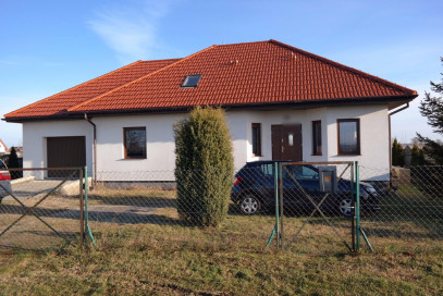 Dom Sprzedaż Lubczyna