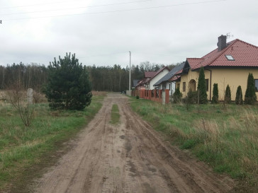 Działka Sprzedaż Załom