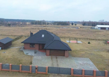 Dom Sprzedaż Białuń