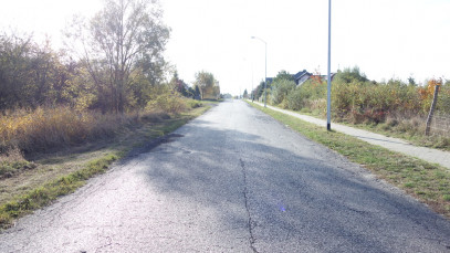 Działka Sprzedaż Dołuje