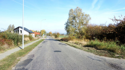 Działka Sprzedaż Dołuje
