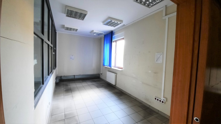 Lokal Sprzedaż Szczecin os. Zawadzkiego-Klonowica 2