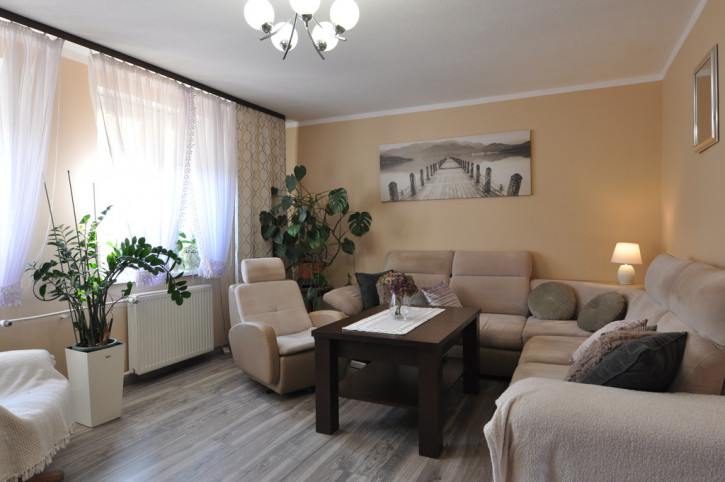 Dom Sprzedaż Krzemień 19