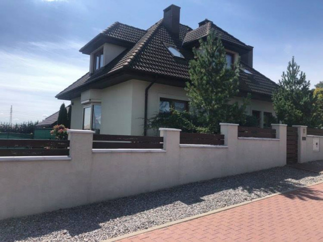 Dom Sprzedaż Bezrzecze Nowowiejska 1