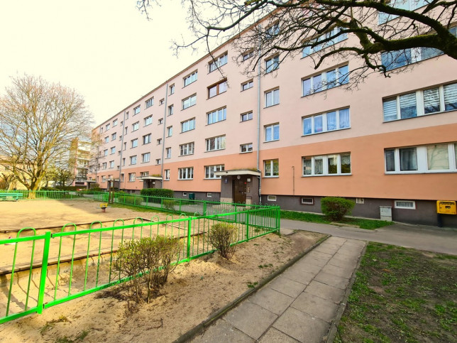 Mieszkanie Sprzedaż Szczecin os. Zawadzkiego-Klonowica Tadeusza Zawadzkiego 10